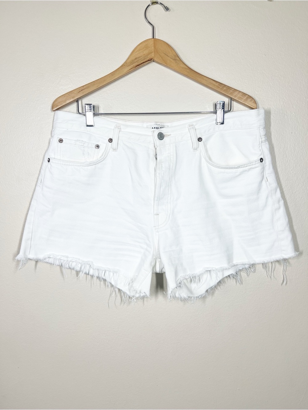 AGOLDE Womens Parker Long Denim Shorts in Panna Cotta White Raw Hem Size 32